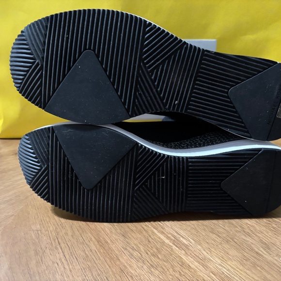 Michael Kors Skyler Embellished Metallic Stretch Knit Sock Sneaker Black Size 10 - Picture 12 of 12